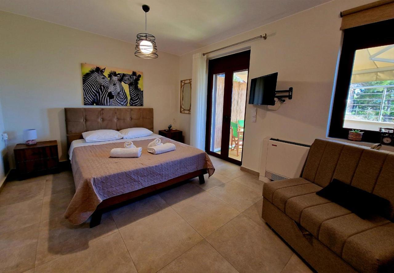 Alkioni'S Nest Apartments Arkoudi Luaran gambar